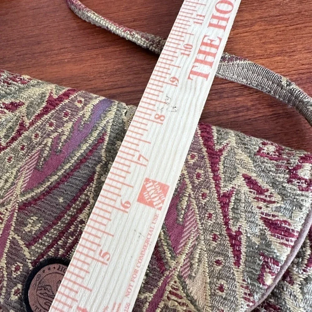 Alaskan Tapestry bag 8.5